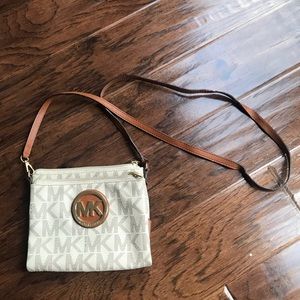 Michael Kors crossbody purse